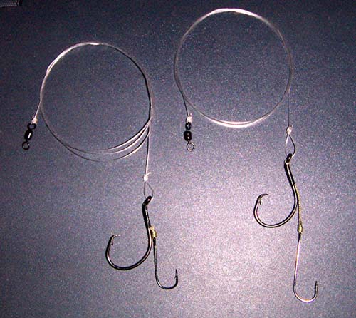 Peter's circle hook set-ups. The left hand one is for livebaits.