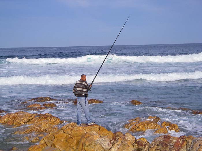 A typical long rod and rough sea at Mossel Bay.